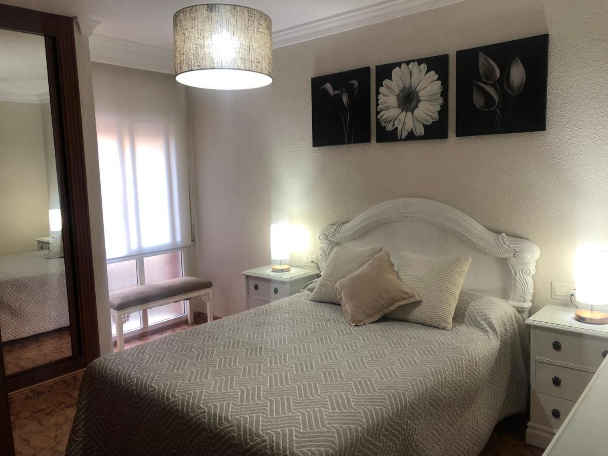 Апартаменти Piso En Pedregalejo A 50M De La Playa. Малага Екстер'єр фото